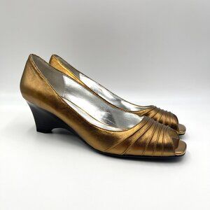 Naturalizer Womens Size 8 Bronze Metallic Leather Peep Toe Wedges‎ Heels Shoes